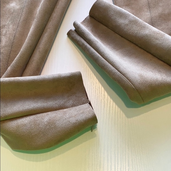 Pants - Picture 3 of 4